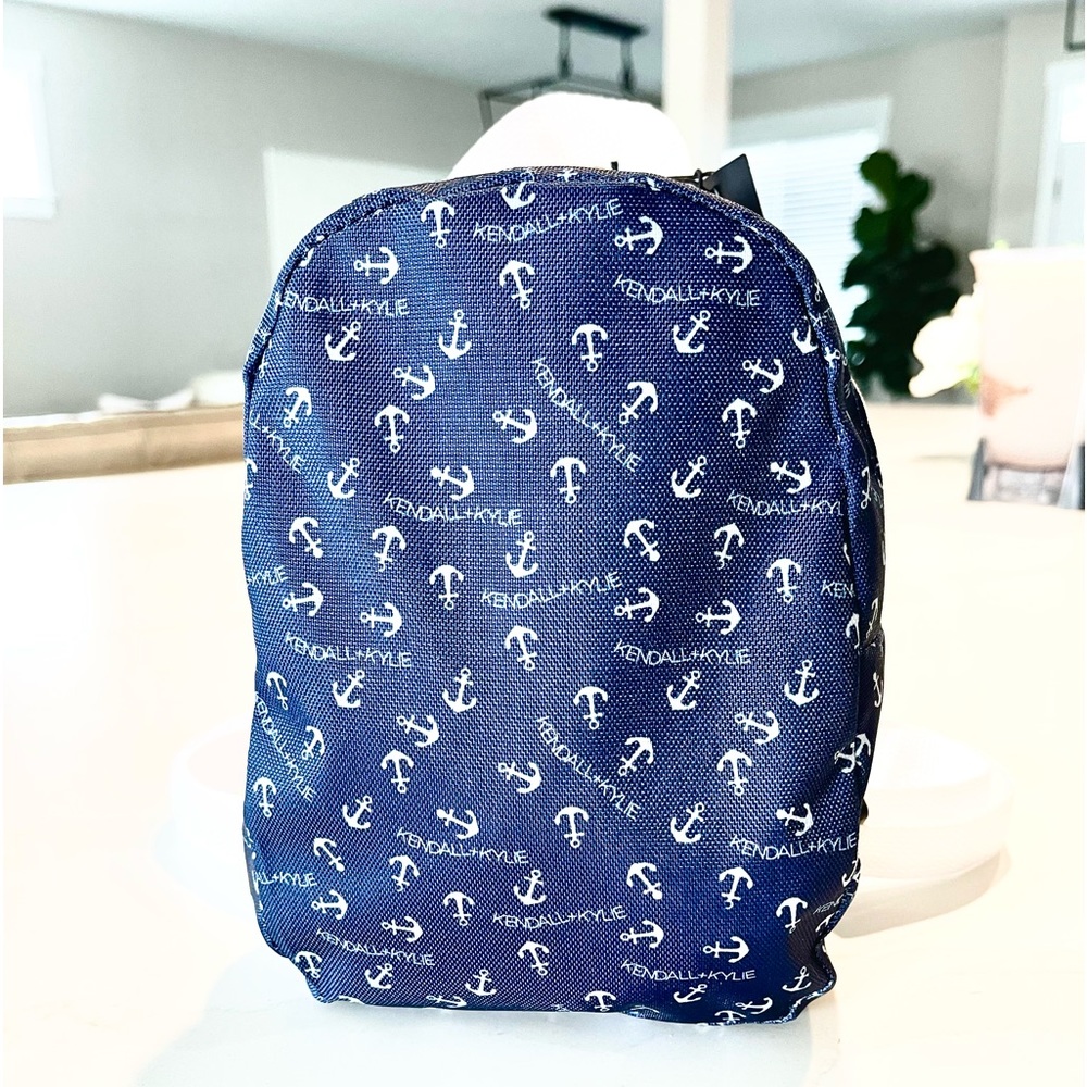 ‼️ SALE ‼️ KENDALL+KYLIE MINI ANCHOR BACKPACK - Picture 5 of 6